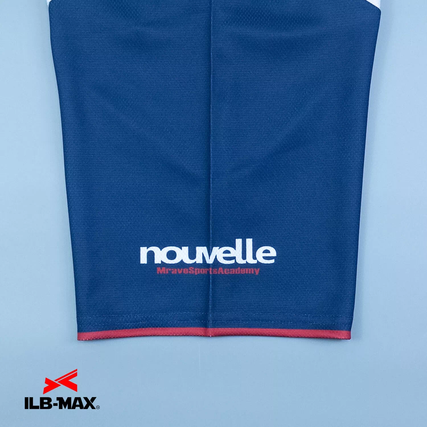 NOUVELLE 4th2