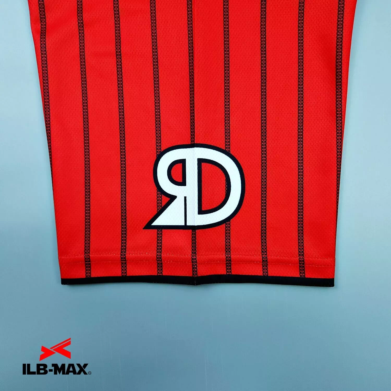 RED DUGONS3