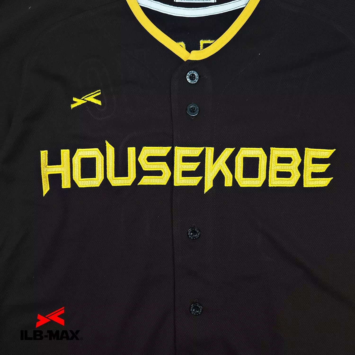HOUSEKOBE3