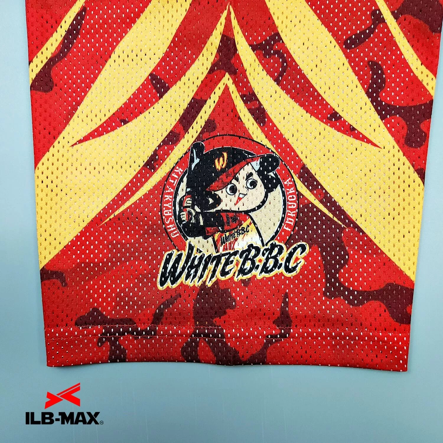 White B.B.C4