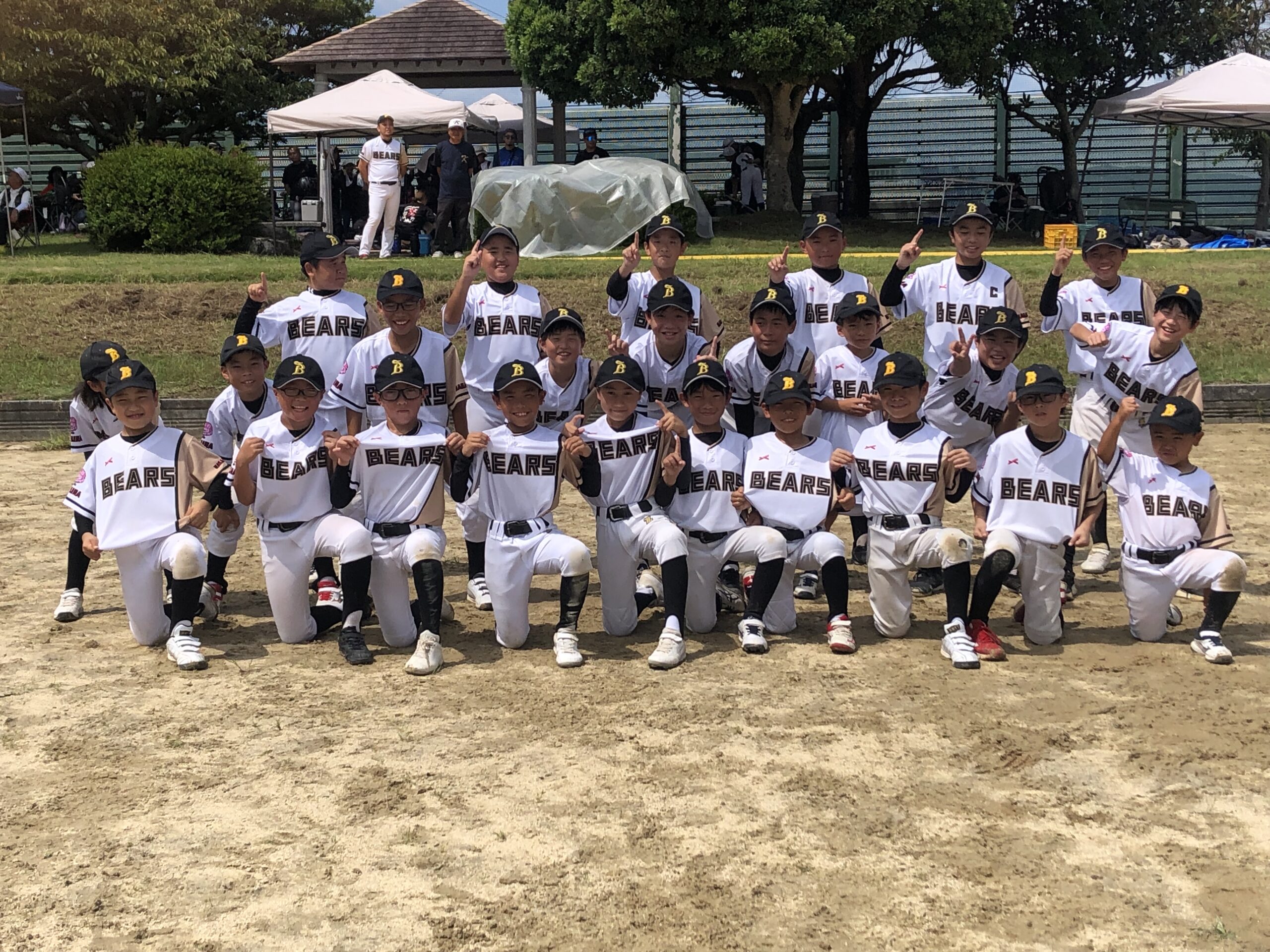 OMURA BEARS (3)